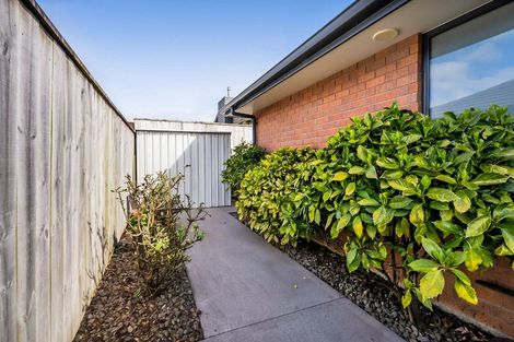 Photo of property in 9 Huetu Place, Bell Block, New Plymouth, 4312