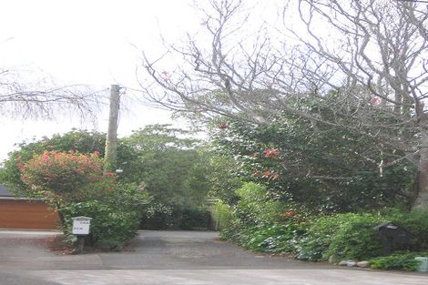 Photo of property in 24a Hautana Square, Woburn, Lower Hutt, 5010
