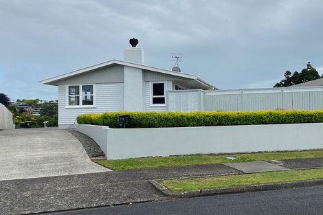 Photo of property in 110 Kingswood Road, Brookfield, Tauranga, 3110