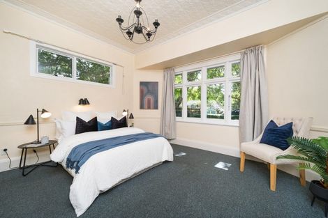 Photo of property in 9 Weston Avenue, Roslyn, Palmerston North, 4414