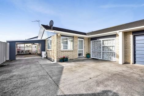 Photo of property in 24b Surrey Street, Hawera, 4610