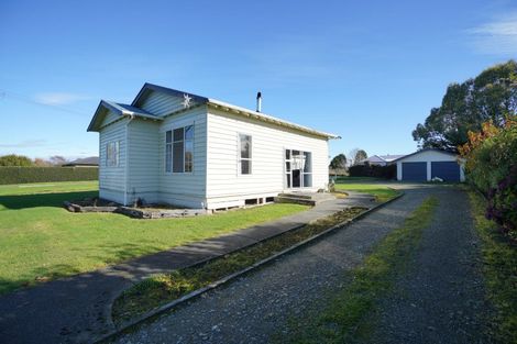 Photo of property in 46 Largs Street, Wallacetown, 9816