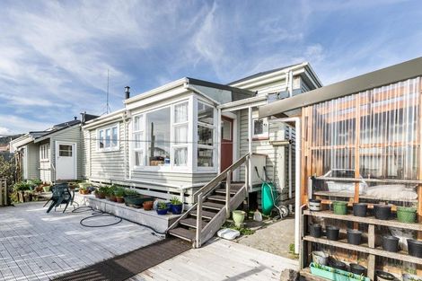 Photo of property in 20 Cowper Street, Greymouth, 7805