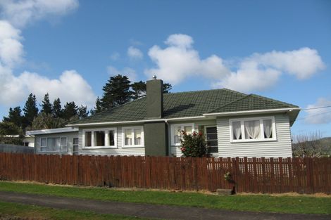 Photo of property in 94 Mcentee Road, Waitakere, Auckland, 0816