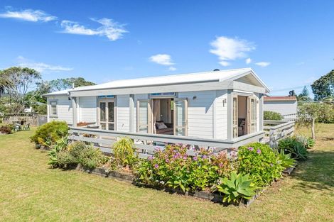 Photo of property in 56 Bream Bay Drive, Ruakaka, 0116