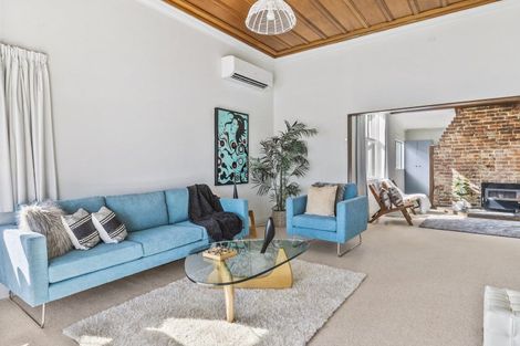 Photo of property in 63 Glendevon Place, Vauxhall, Dunedin, 9013