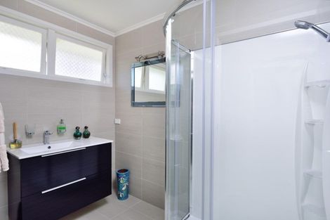 Photo of property in 3/35 Rangitoto Terrace, Milford, Auckland, 0620