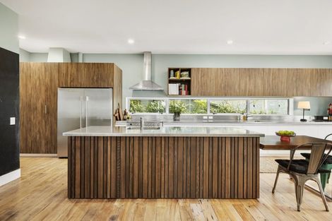 Photo of property in 26 Severn Street, Island Bay, Wellington, 6023