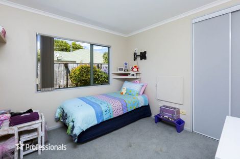 Photo of property in 8 Carlow Grove, Birchville, Upper Hutt, 5018