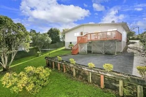 Photo of property in 35 Triangle Road, Massey, Auckland, 0614