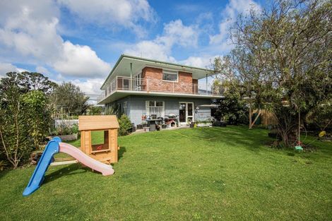 Photo of property in 4 Papaka Road, Ngunguru, Whangarei, 0173