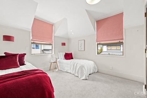 Photo of property in 32 Saint Columbans Grove, Boulcott, Lower Hutt, 5010