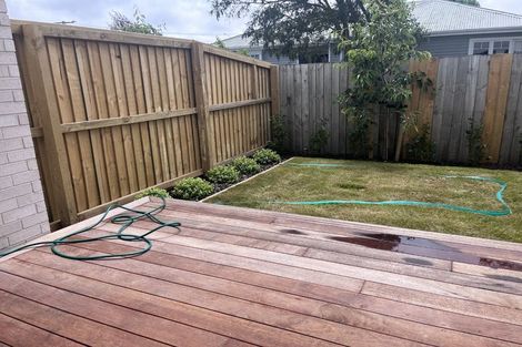 Photo of property in 4/10 Goldsmith Place, Waltham, Christchurch, 8023