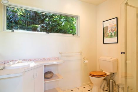 Photo of property in 16 Brunette Drive, Acacia Bay, Taupo, 3330