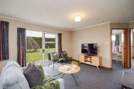 Photo of property in 229 Pomona East, Makarewa, Invercargill, 9876