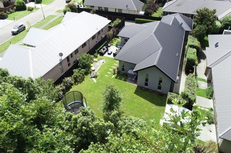 Photo of property in 18 Heathridge Place, Lincoln, 7608