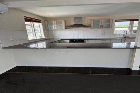 Photo of property in 2/18 Tahi Terrace, Glen Eden, Auckland, 0602