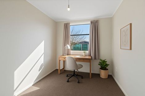 Photo of property in 3 Arawa Street, Welbourn, New Plymouth, 4312