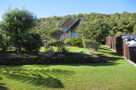 Photo of property in 13 Nolan Crescent, Karoro, Greymouth, 7805