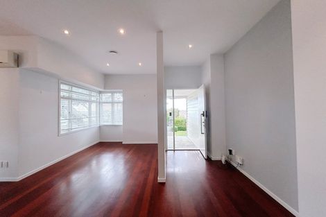 Photo of property in 1/7 Fentham Road, Hauraki, Auckland, 0622