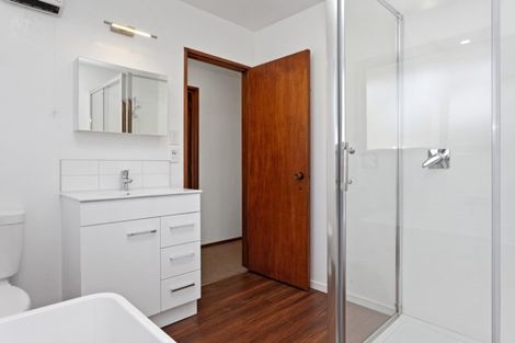 Photo of property in 16 Ebert Place, Rangiora, 7400