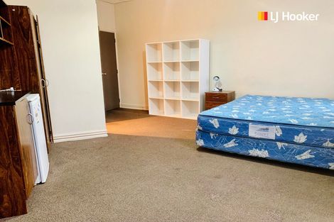 Photo of property in 5 Anzac Avenue, Dunedin Central, Dunedin, 9016