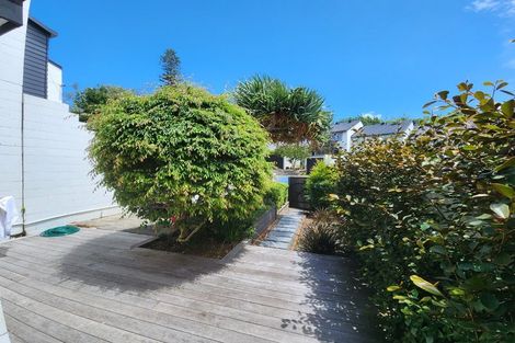 Photo of property in 8 Gwilliam Place, Freemans Bay, Auckland, 1011