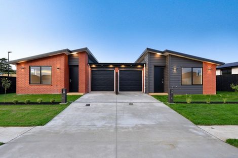 Photo of property in 2/33 Tokerau Drive, Rototuna North, Hamilton, 3210