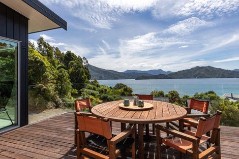 Photo of property in 2793 Grove Arm, Whenuanui Bay, Picton, 7281