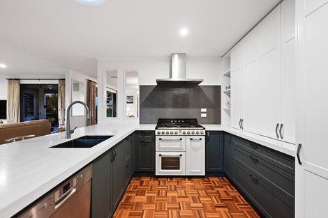 Photo of property in 2 Sovereign Place, Rototuna North, Hamilton, 3210