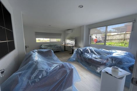 Photo of property in 627 Beach Road, Rothesay Bay, Auckland, 0630