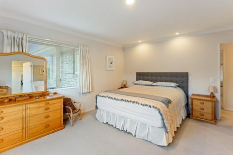 Photo of property in 28 Realm Drive, Paraparaumu, 5032