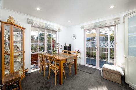 Photo of property in 17 Churchill Place, Waimate, 7924