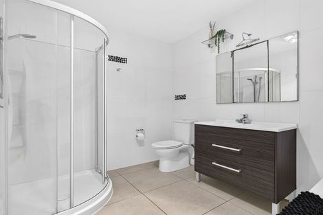 Photo of property in 99 Gillies Avenue, Taupo, 3330