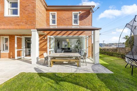 Photo of property in 8 Hororata Road, Hauraki, Auckland, 0622