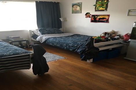 Photo of property in 29 Andrew Road, Howick, Auckland, 2010