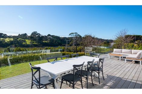 Photo of property in 4 York Terrace, Riverhead, 0820