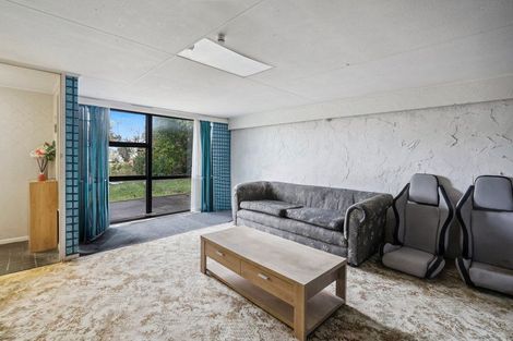 Photo of property in 114 Gloaming Hill, Titahi Bay, Porirua, 5022