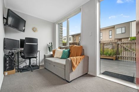 Photo of property in 35 Saltmarsh Road, Hobsonville, Auckland, 0616