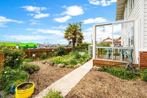 Photo of property in 18 Elizabeth Street, Balclutha, 9230