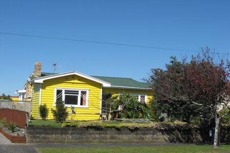 Photo of property in 182 Hakanoa Street, Huntly, 3700