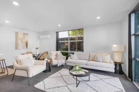 Photo of property in 547 Barbadoes Street, Edgeware, Christchurch, 8013