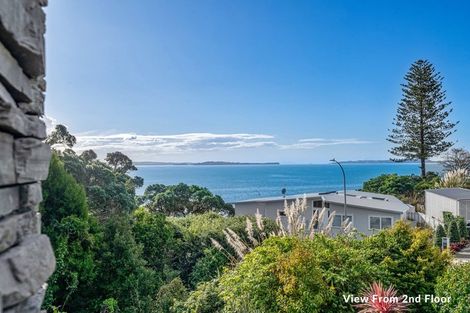 Photo of property in 8 Rangitoto View Road, Cockle Bay, Auckland, 2014