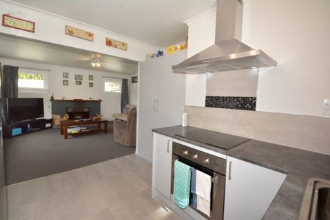 Photo of property in 59 Glen Road, Mornington, Dunedin, 9011