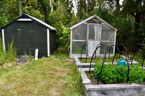 Photo of property in 4589 Karamea Highway, Karamea, 7893