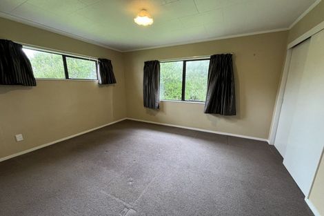 Photo of property in 2 Rata Street, Tokomaru, Palmerston North, 4474