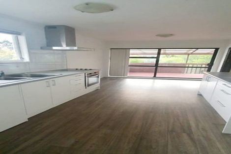 Photo of property in 13 Vina Place, Massey, Auckland, 0614