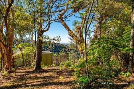Photo of property in 1090 Scenic Drive North, Swanson, Auckland, 0816