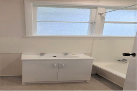 Photo of property in 12 Gear Terrace, Ranui, Porirua, 5024