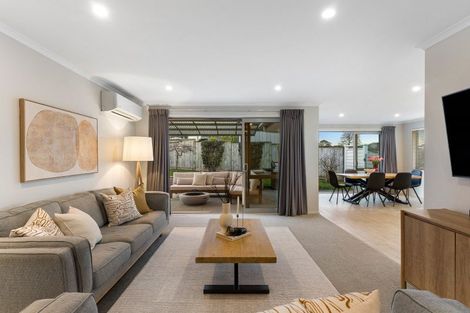 Photo of property in 13 Pitoitoi Drive, Riverhead, 0820